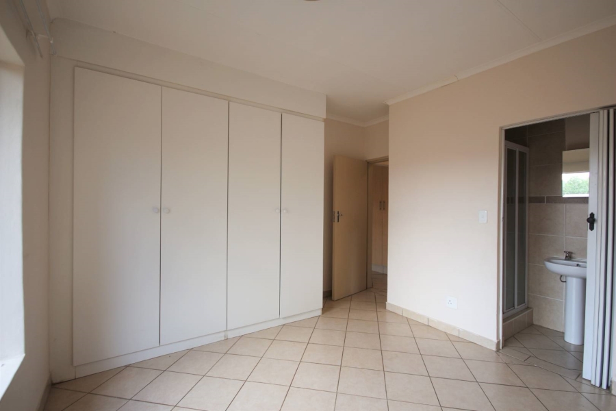 To Let 2 Bedroom Property for Rent in Hazeldean Gauteng