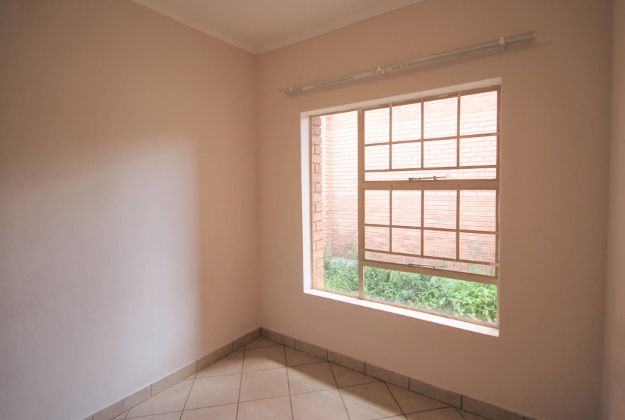 To Let 2 Bedroom Property for Rent in Hazeldean Gauteng