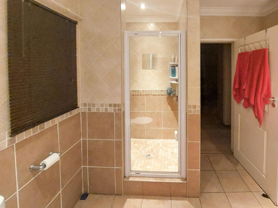 To Let 3 Bedroom Property for Rent in The Wilds Gauteng