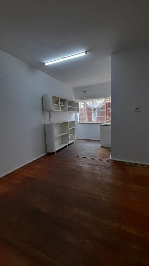 To Let 2 Bedroom Property for Rent in Turffontein Gauteng