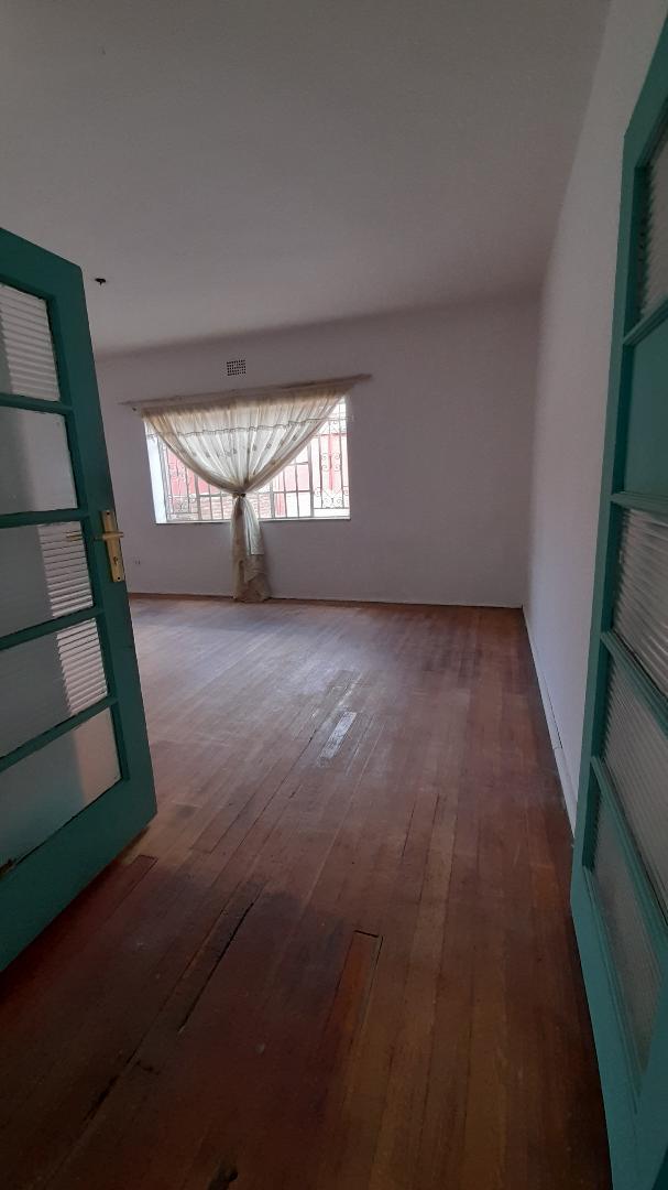 To Let 2 Bedroom Property for Rent in Turffontein Gauteng