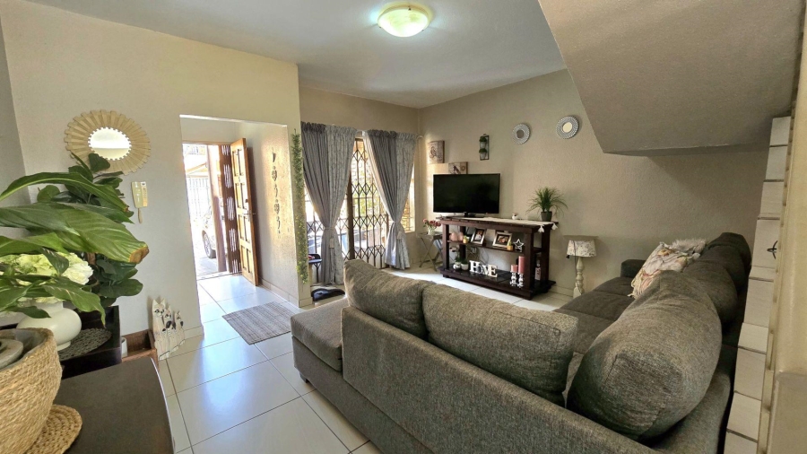 2 Bedroom Property for Sale in Florentia Gauteng