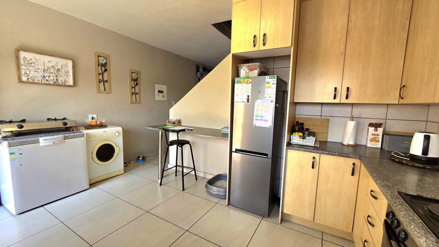 2 Bedroom Property for Sale in Florentia Gauteng