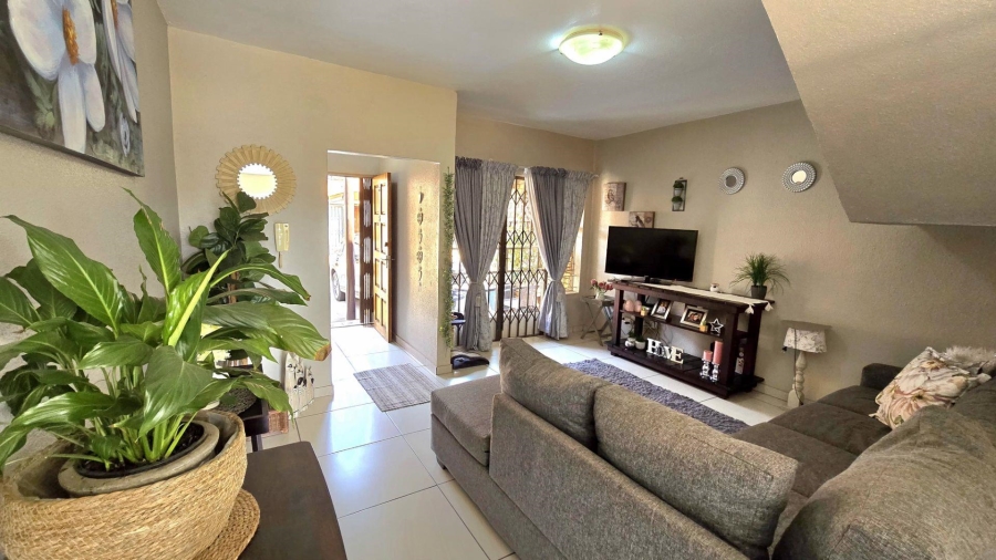 2 Bedroom Property for Sale in Florentia Gauteng