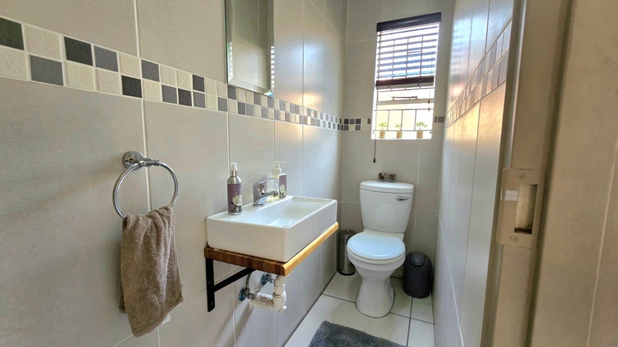 2 Bedroom Property for Sale in Florentia Gauteng