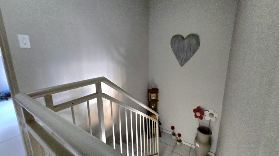 2 Bedroom Property for Sale in Florentia Gauteng