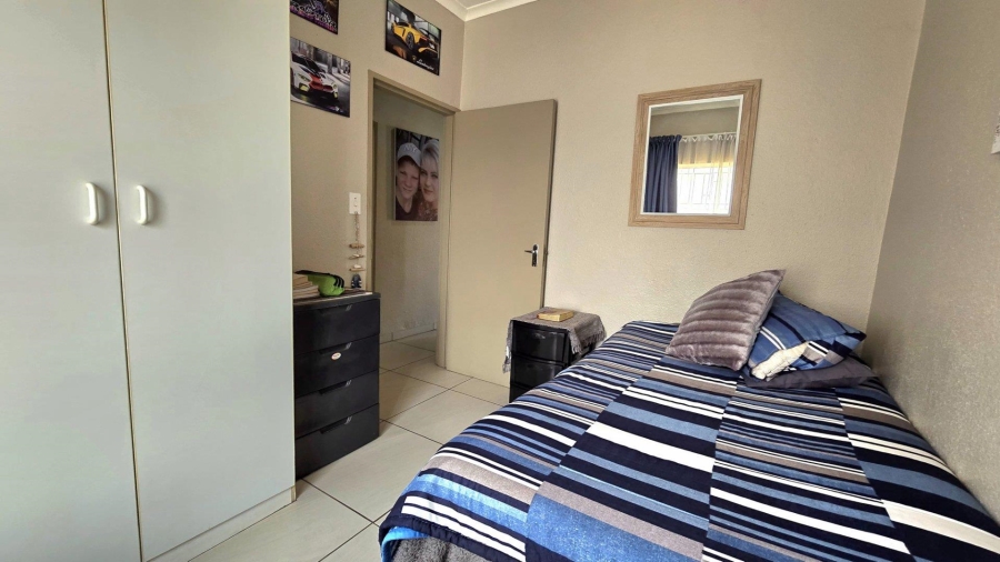 2 Bedroom Property for Sale in Florentia Gauteng