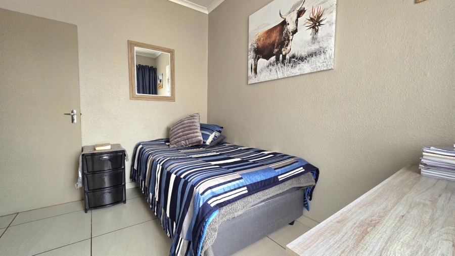 2 Bedroom Property for Sale in Florentia Gauteng