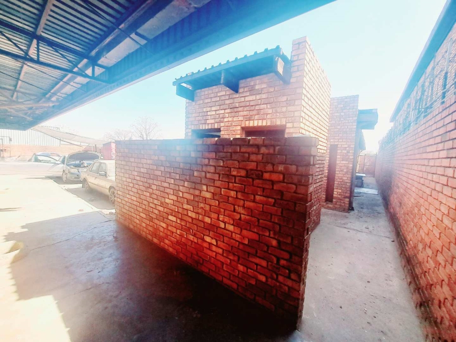 Commercial Property for Sale in Eersterust Gauteng