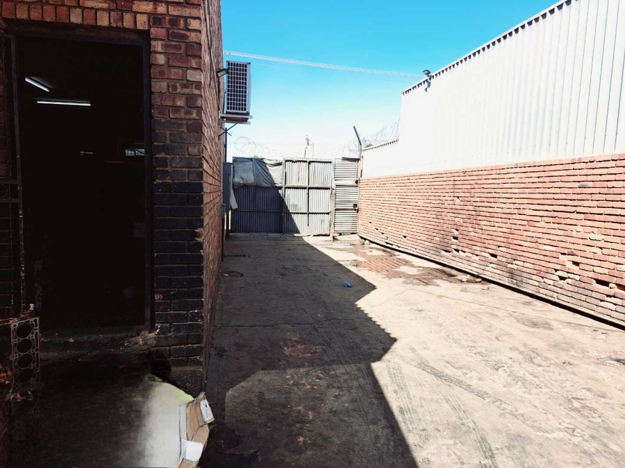 Commercial Property for Sale in Eersterust Gauteng
