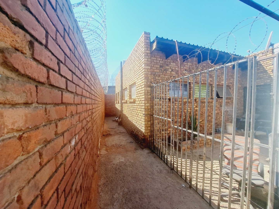 Commercial Property for Sale in Eersterust Gauteng