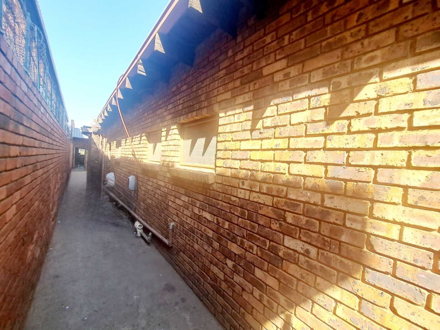 Commercial Property for Sale in Eersterust Gauteng