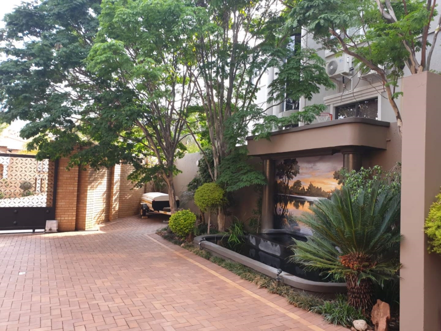 5 Bedroom Property for Sale in Meyersdal Gauteng