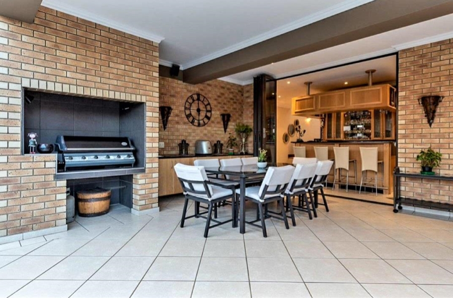 5 Bedroom Property for Sale in Meyersdal Gauteng