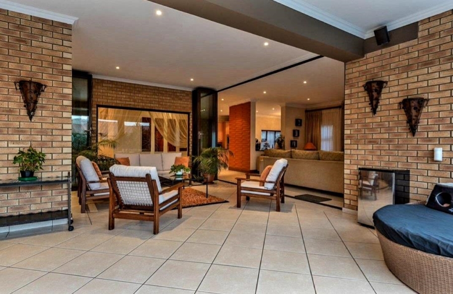 5 Bedroom Property for Sale in Meyersdal Gauteng