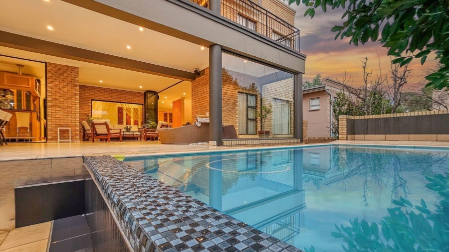 5 Bedroom Property for Sale in Meyersdal Gauteng