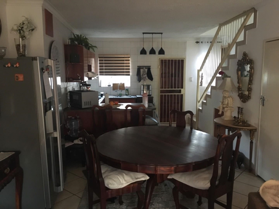 2 Bedroom Property for Sale in Wierdapark Gauteng