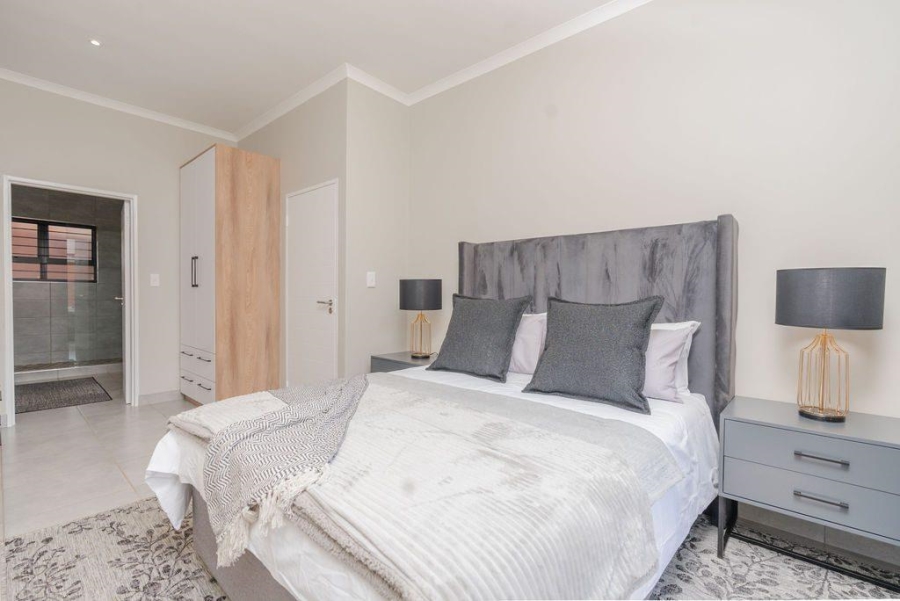 To Let 3 Bedroom Property for Rent in Olympus Gauteng