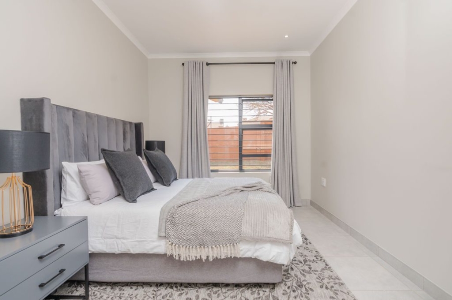 To Let 3 Bedroom Property for Rent in Olympus Gauteng