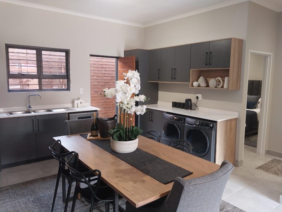 To Let 3 Bedroom Property for Rent in Olympus Gauteng