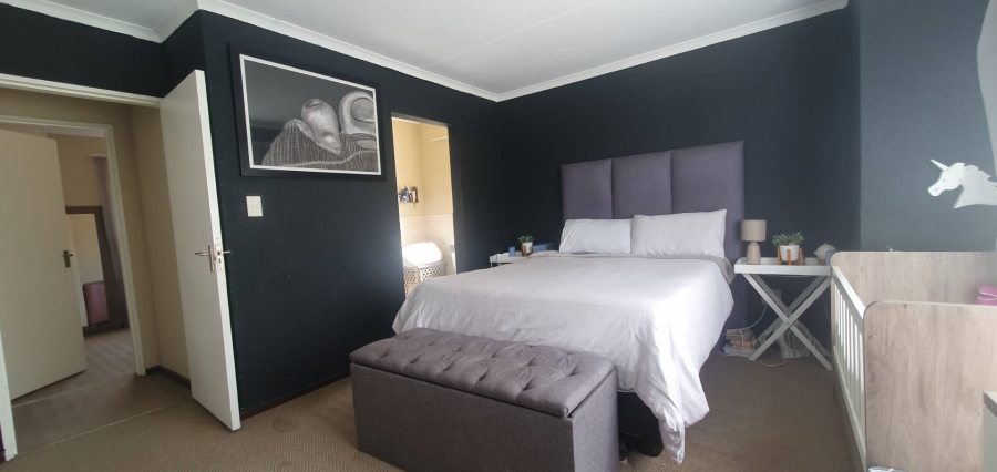 To Let 2 Bedroom Property for Rent in Willowbrook Gauteng