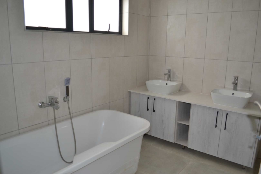 4 Bedroom Property for Sale in Hazeldean Gauteng