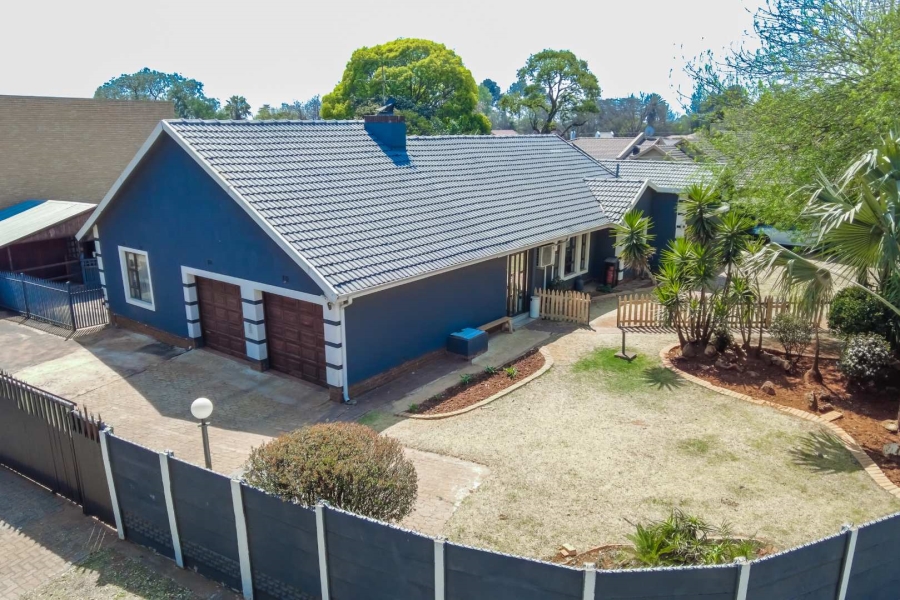3 Bedroom Property for Sale in The Stewards Gauteng