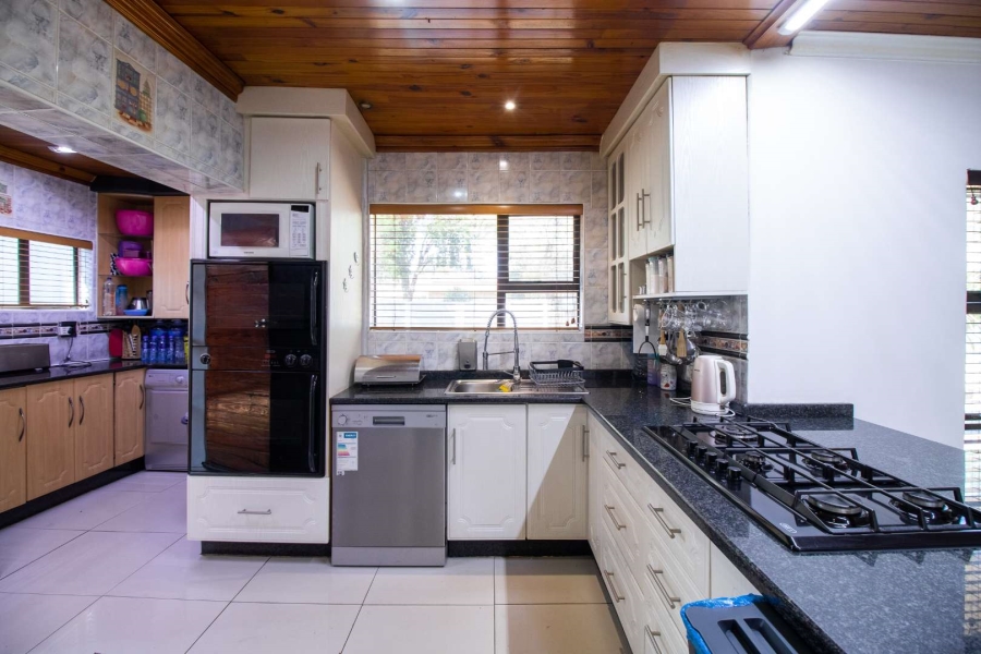 3 Bedroom Property for Sale in The Stewards Gauteng