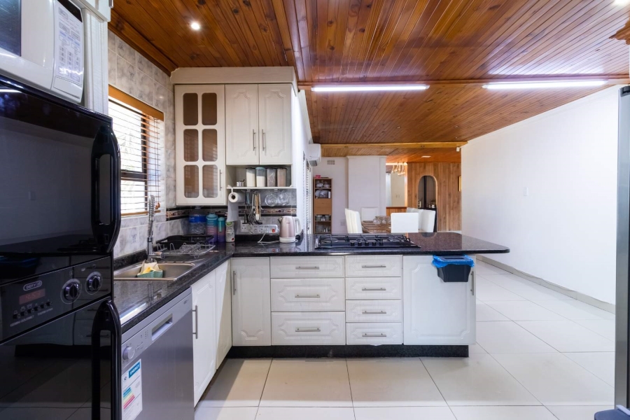 3 Bedroom Property for Sale in The Stewards Gauteng