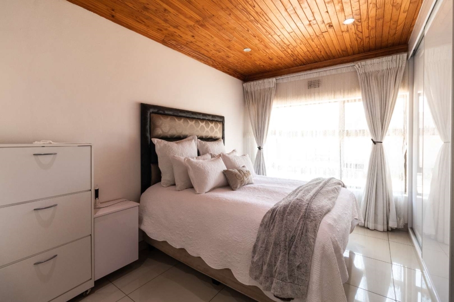 3 Bedroom Property for Sale in The Stewards Gauteng
