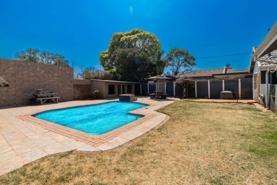 3 Bedroom Property for Sale in The Stewards Gauteng