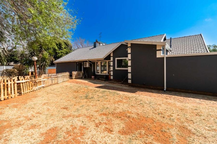 3 Bedroom Property for Sale in The Stewards Gauteng