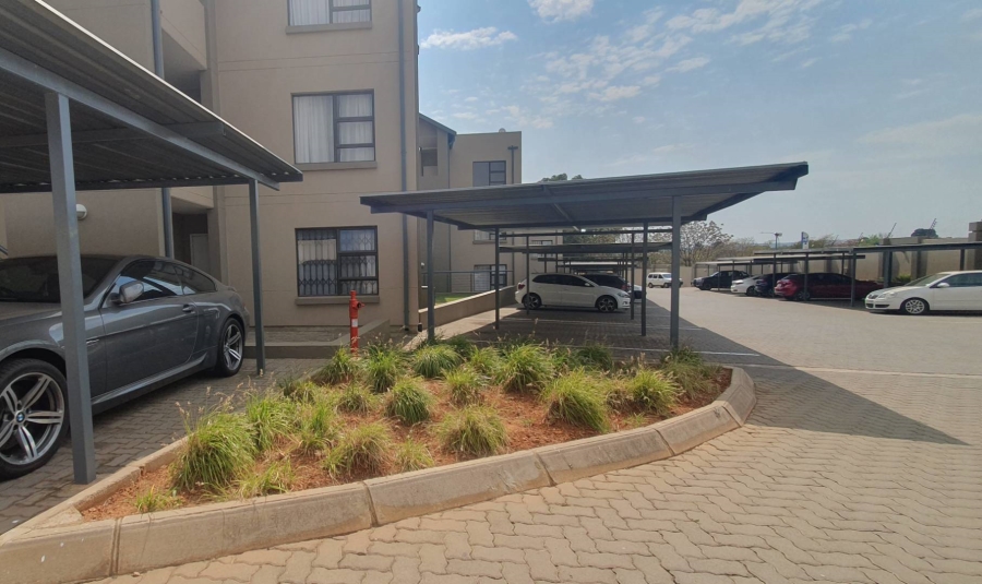 To Let 3 Bedroom Property for Rent in Ruimsig Gauteng