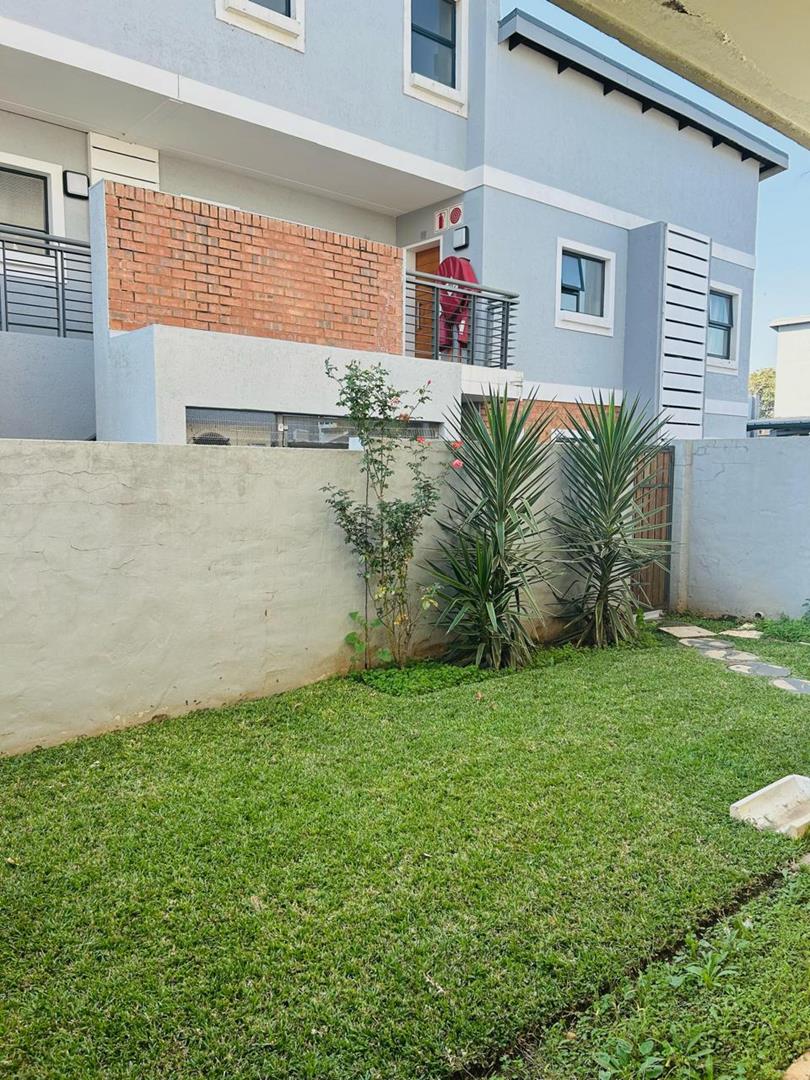2 Bedroom Property for Sale in Montana Gauteng