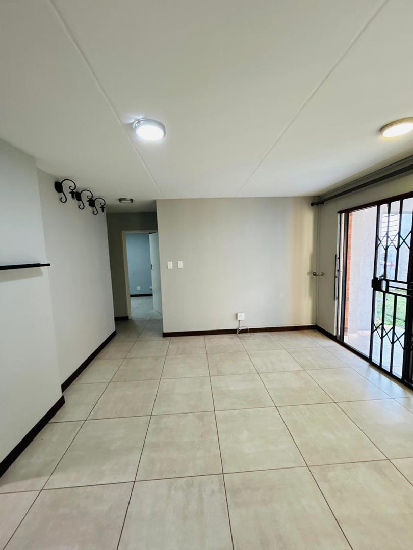 2 Bedroom Property for Sale in Montana Gauteng