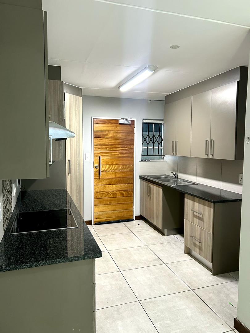 2 Bedroom Property for Sale in Montana Gauteng