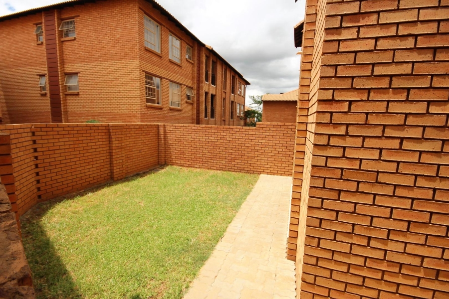 To Let 3 Bedroom Property for Rent in Montana Gauteng