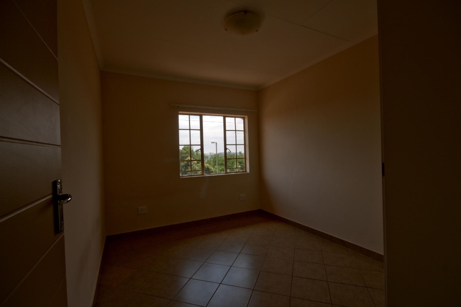 To Let 2 Bedroom Property for Rent in Olympus Gauteng