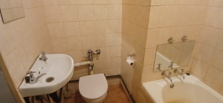 1 Bedroom Property for Sale in Muckleneuk Gauteng