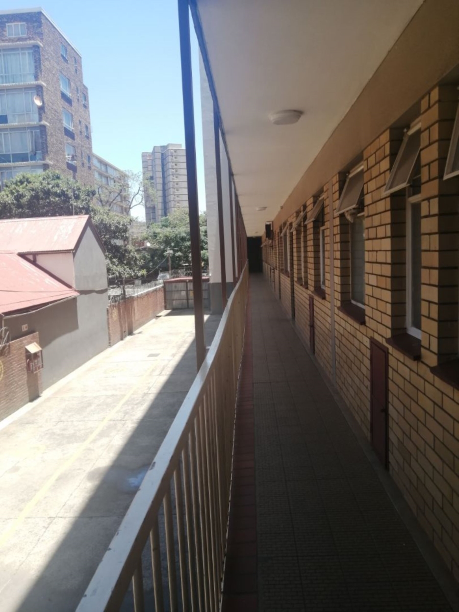 2 Bedroom Property for Sale in Sunnyside Gauteng