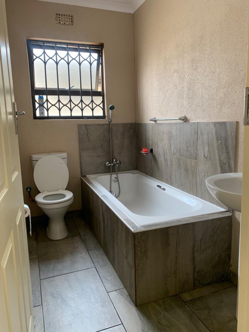 To Let 3 Bedroom Property for Rent in Alliance Gauteng