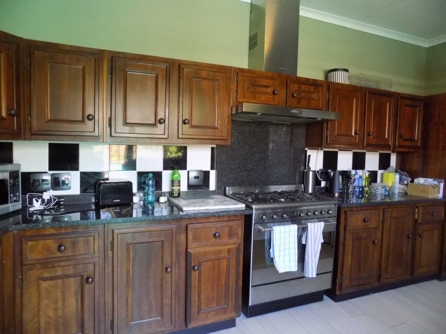 To Let 2 Bedroom Property for Rent in River Club Gauteng