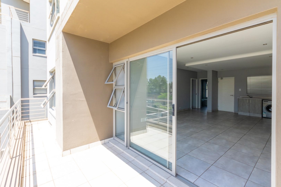 To Let 2 Bedroom Property for Rent in Broadacres Gauteng