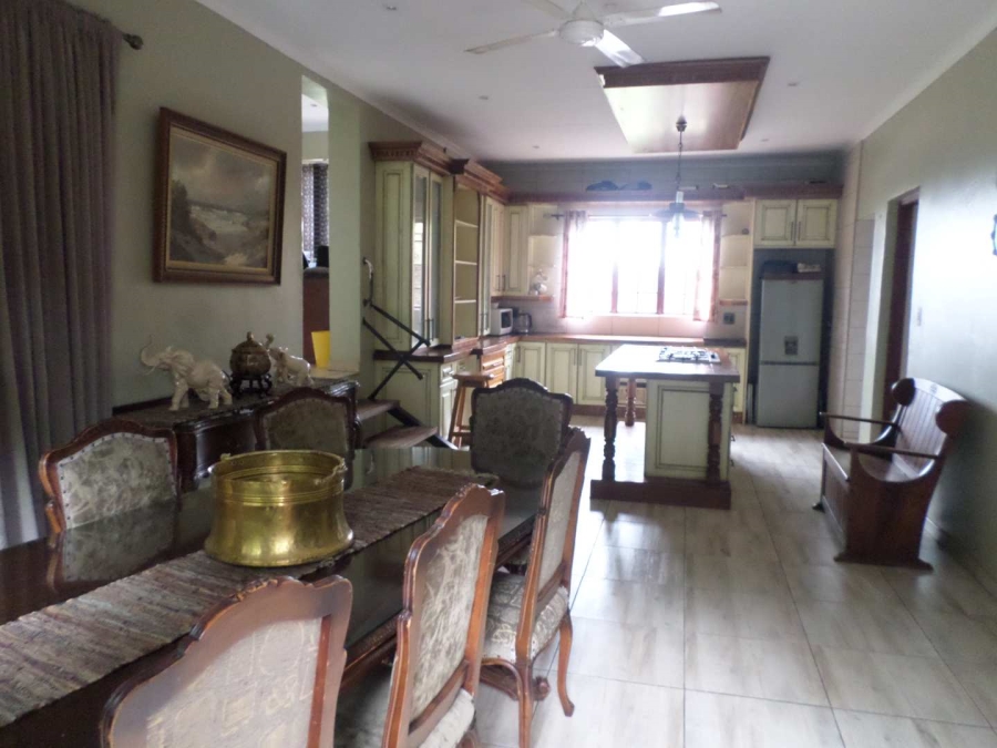 3 Bedroom Property for Sale in Vaaloewer Gauteng