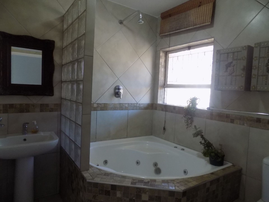 2 Bedroom Property for Sale in River Club Gauteng