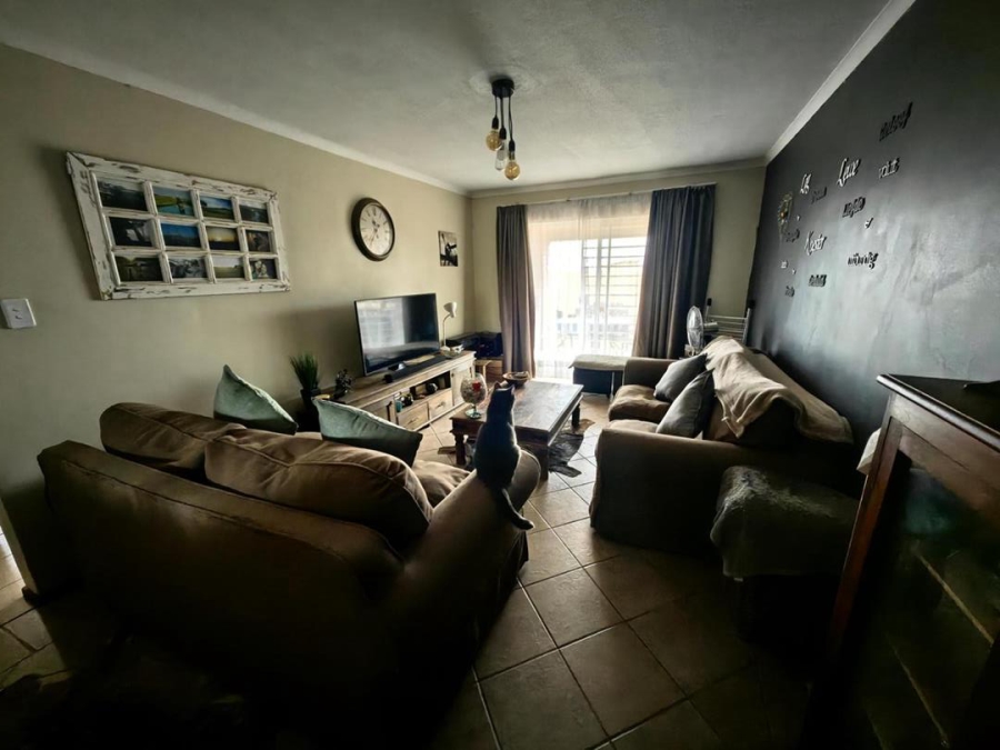 2 Bedroom Property for Sale in Montana Gauteng