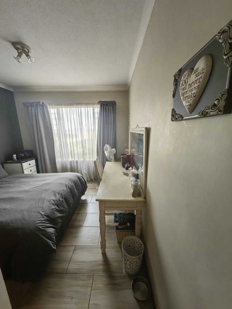 2 Bedroom Property for Sale in Montana Gauteng