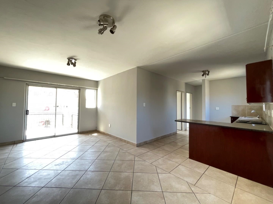 To Let 2 Bedroom Property for Rent in Glen Marais Gauteng