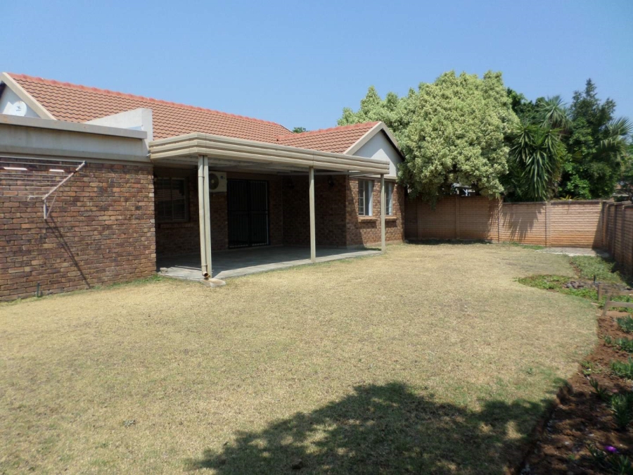 2 Bedroom Property for Sale in Equestria Gauteng