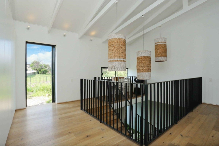 5 Bedroom Property for Sale in Waterfall Country Estate Gauteng